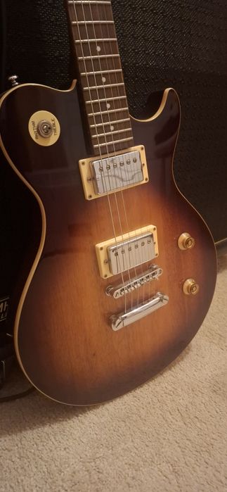 Samick- gitara elektryczna