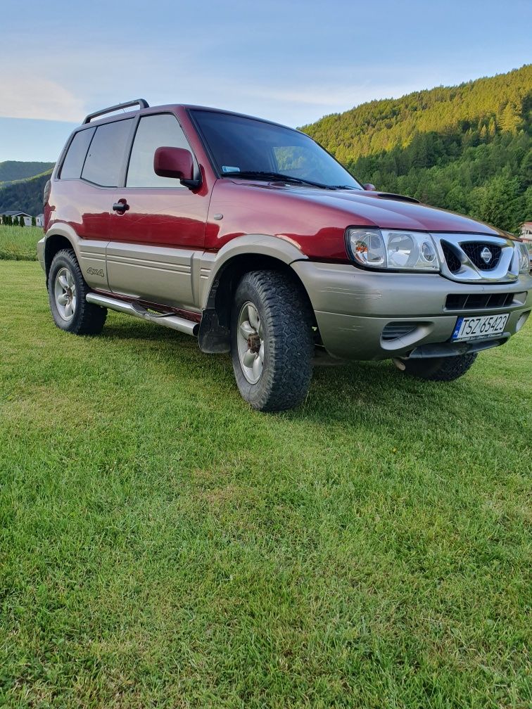 Nissan Terrano 2