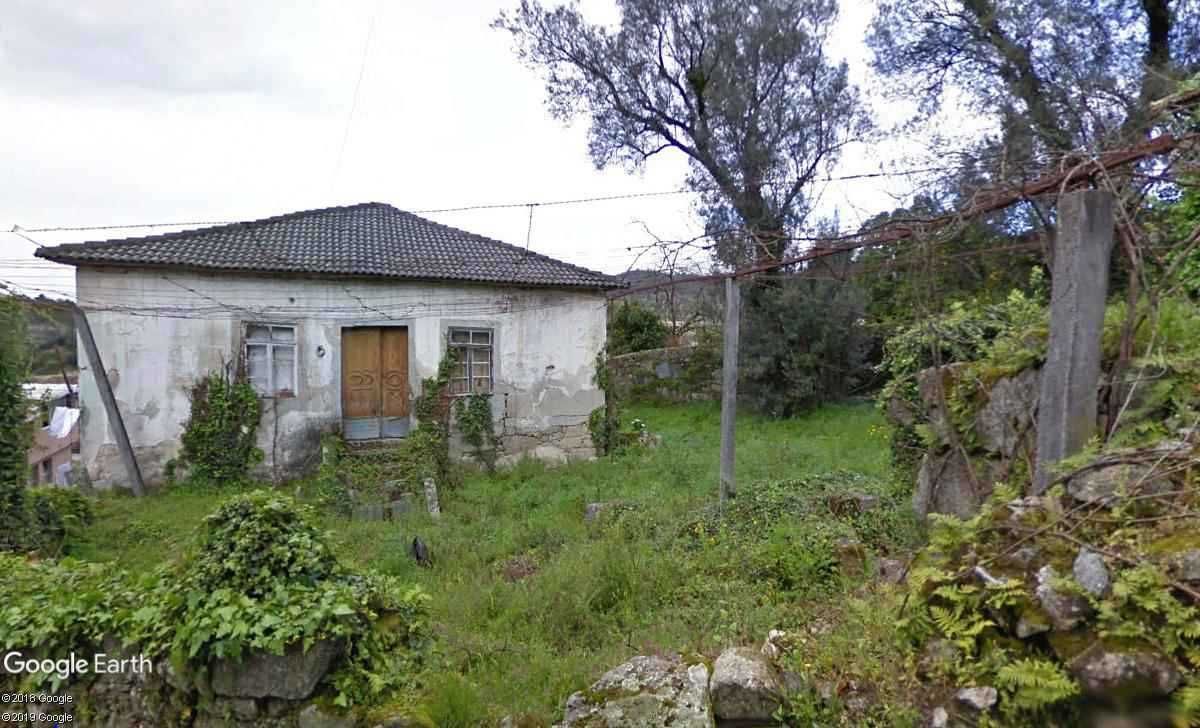 Vendo casa em Amares