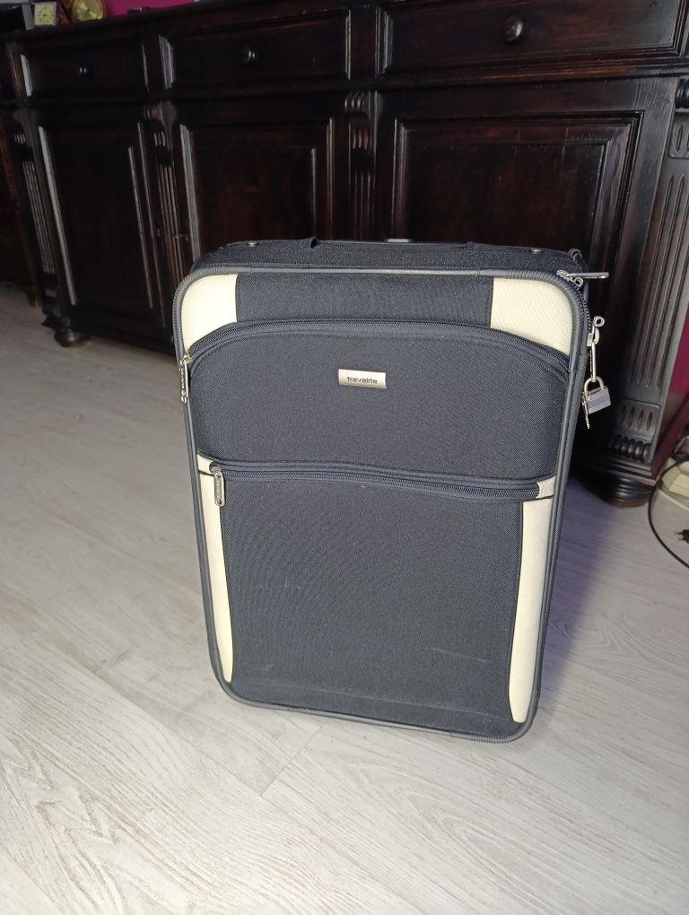 Walizka kabinowa Travelite