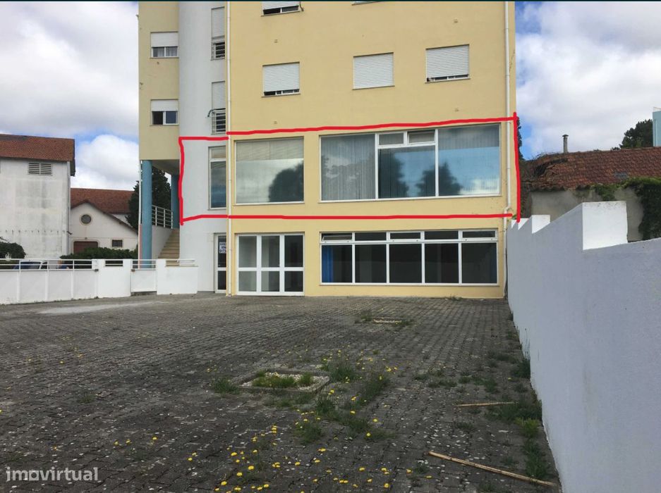 Loja para arrendar, 100 m²