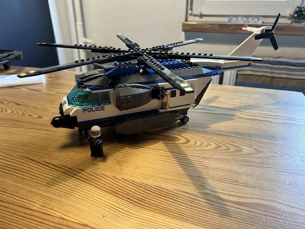 Klocki lego helikopter 60046