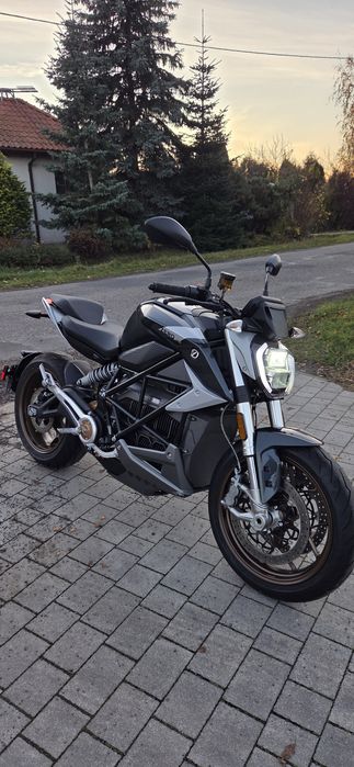 ZERO SR SR/F Nowy SRF 110% bateria dodatkowa ładowarka