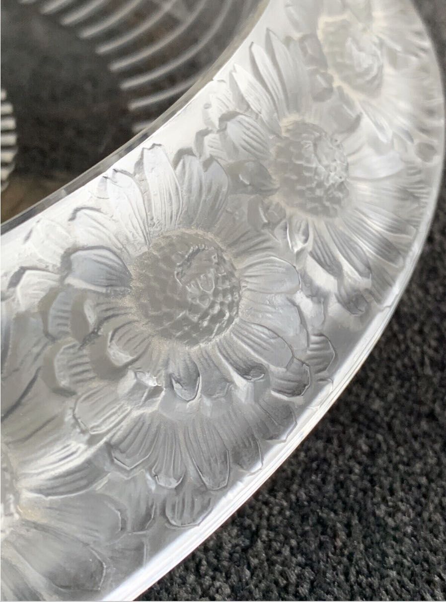 Salva Lalique, modelo Marguerites