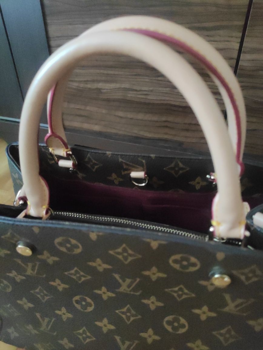 Torebka kuferek Louis Vuitton