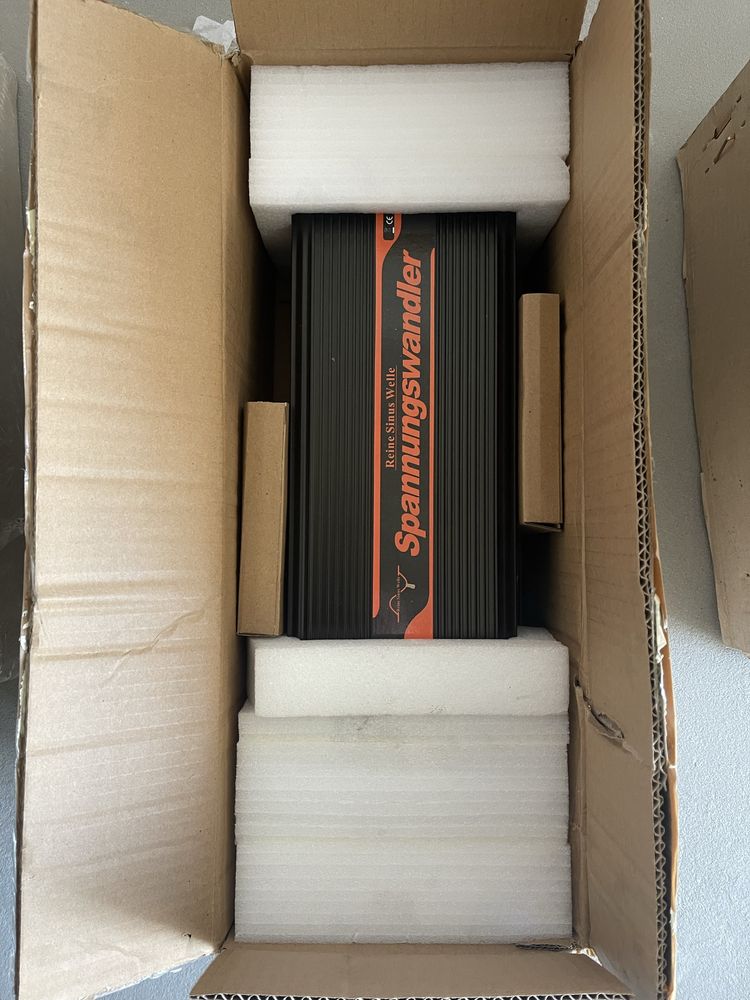 Німецький Інвертор Edecoa 12-230v 2500/5000w ДБЖ