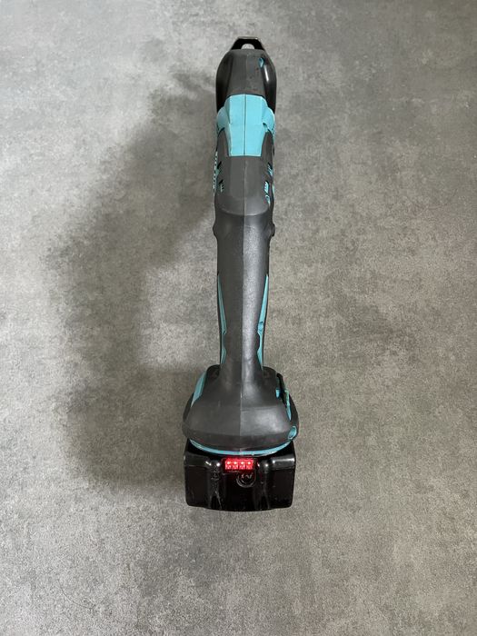 Акум.шабельна пила Makita DJR 183+АКБ 3.0Ah