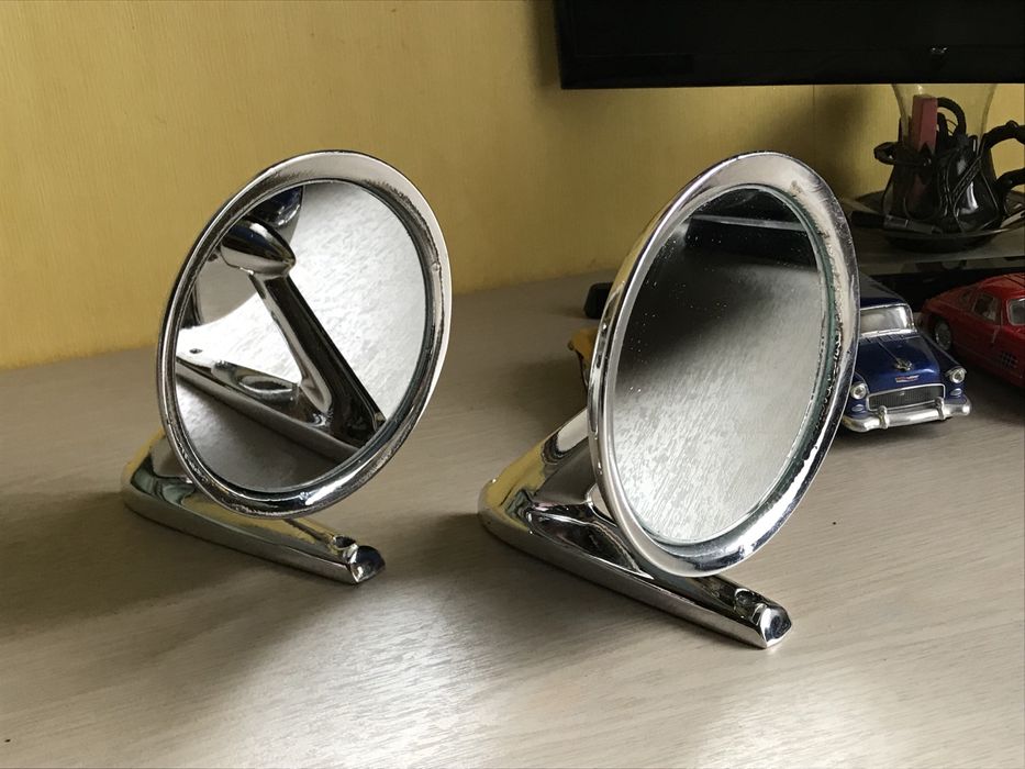 Ретро зеркала на ретро авто