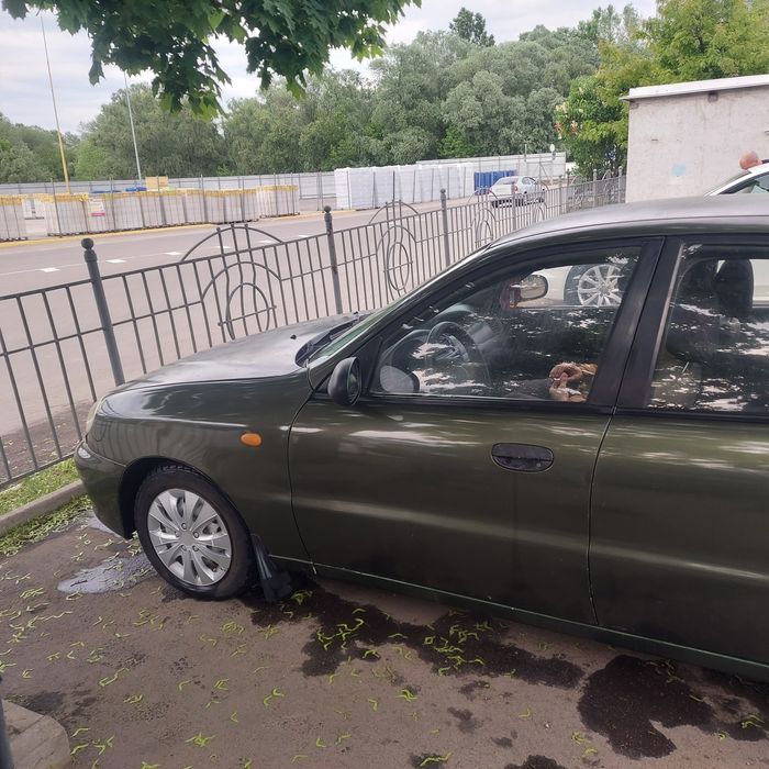 Автомобіль  Daewoo Sens