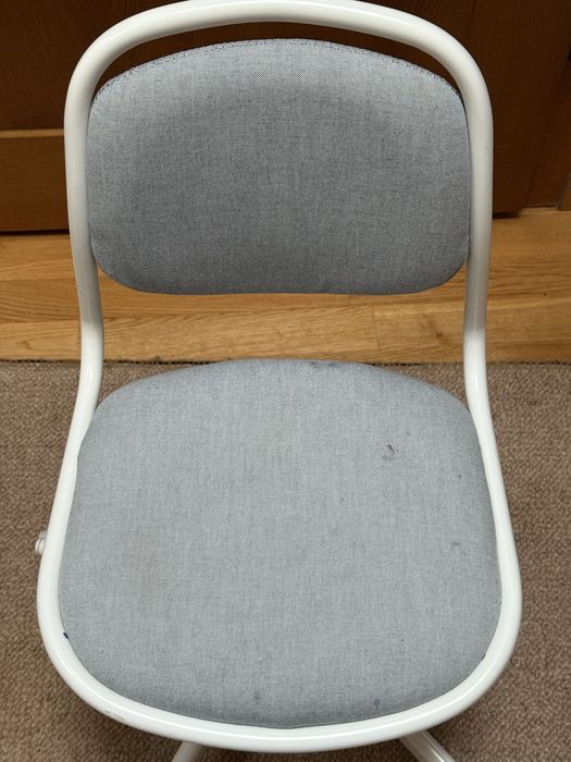 IKEA ÖRFJÄLL Dziecięce krzesło biurowe, biały/Vissle jasnoszary