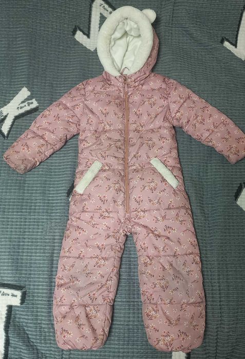 Зимній комбінезон на дівчинку 110/116розмір