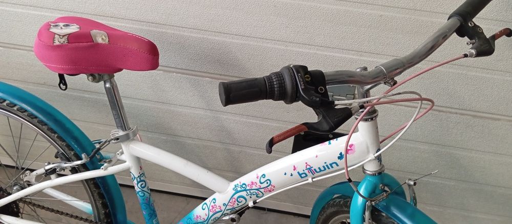 2 bicicletas criança Roda 24