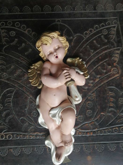 anjo grande de parede antigo em gesso , ler anuncio
