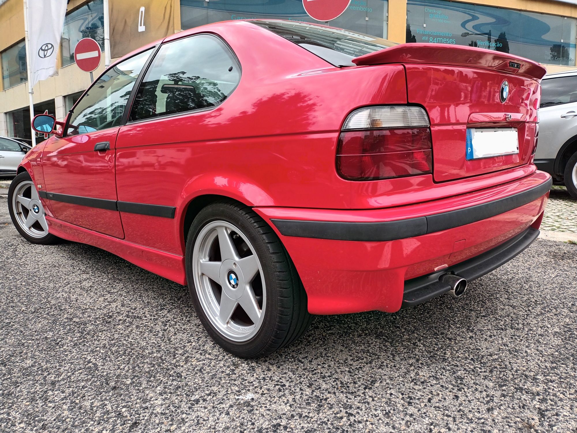 Bmw 318 tds compact pack m