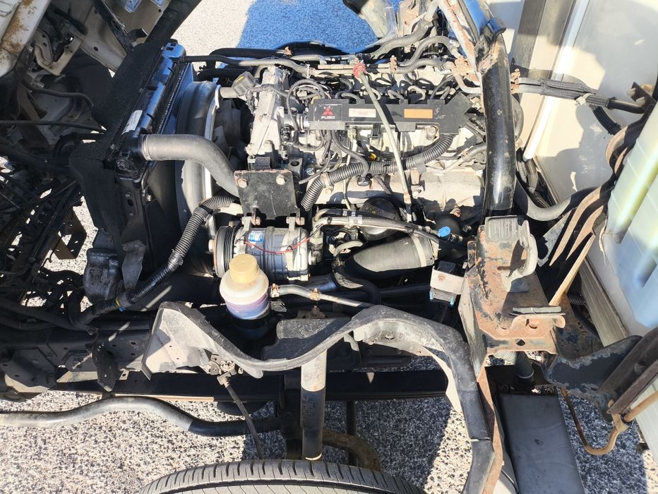 Mitsubishi Canter Fuso 3C13 frigorífica