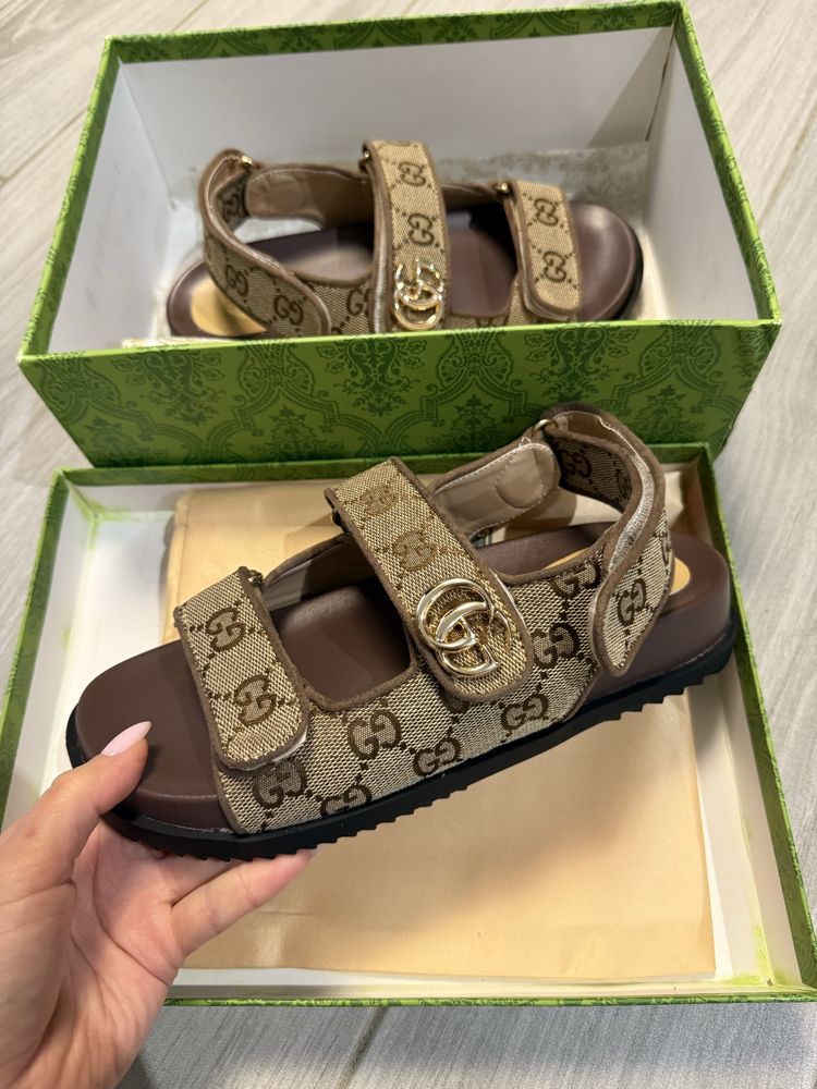 Босоніжки/ Босоножки Gucci