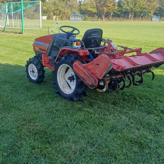 Traktor traktor ogrodowy Yanmar KE-4 4x4  Zestaw