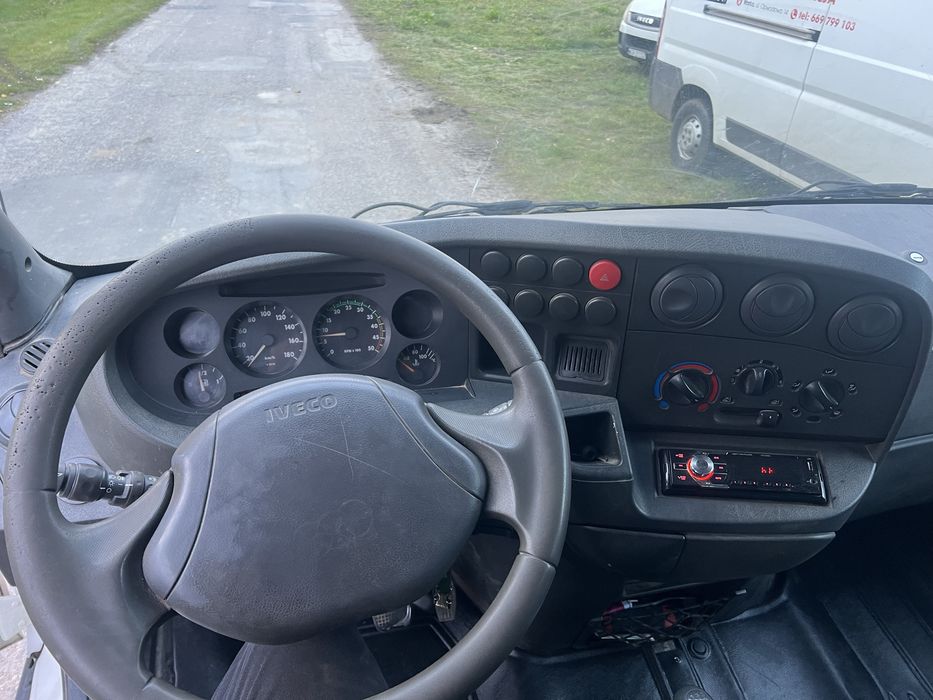 Iveco wywrotka 2.8 bliżniak hak