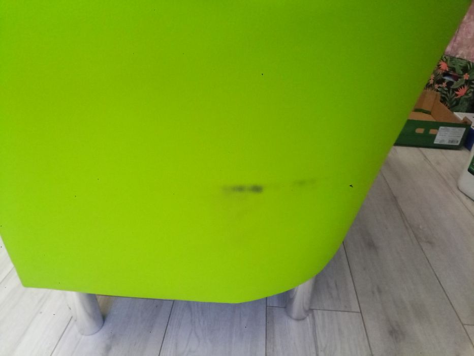 Fotel z ekoskóry,kolor zielony,stan db.