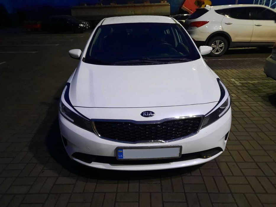 Оренда авто Львів в таксі/особистих цілей  Volkswagen Jetta/Джета 2015