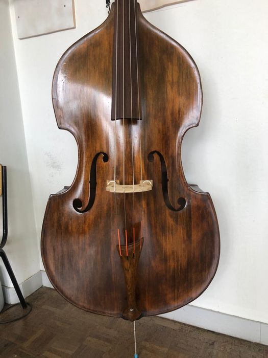 Contrabraixo de cordas 3/4