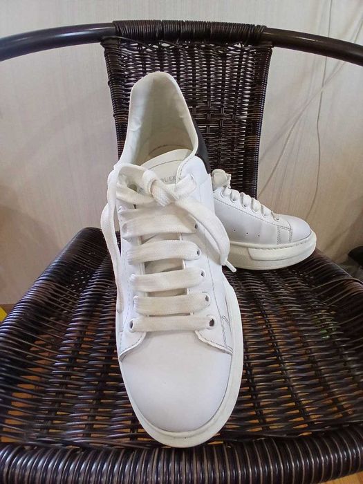Кросівки Alexander McQueen 39