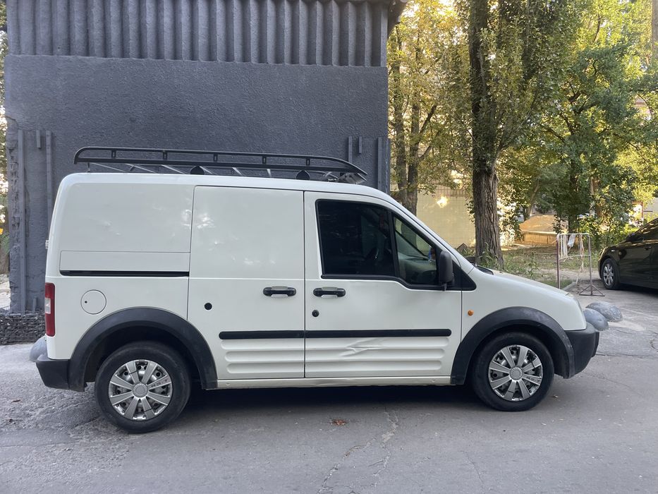 Вантажні перевезення Київ, грузове таксі в т.ч. в коменданську годину