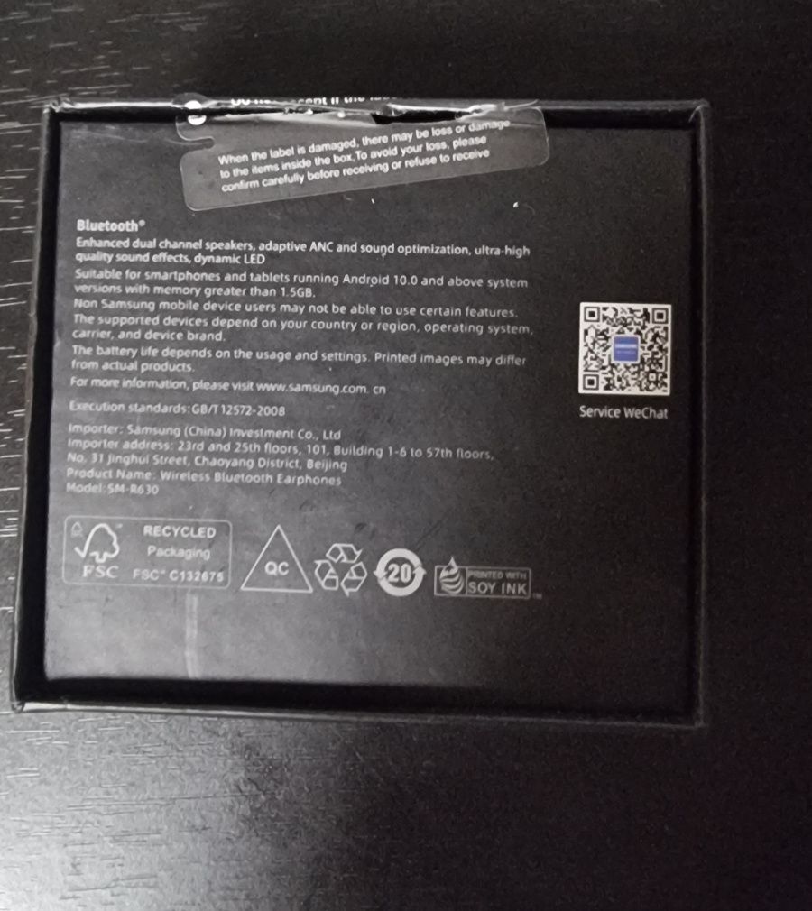Samsung buds 3 *