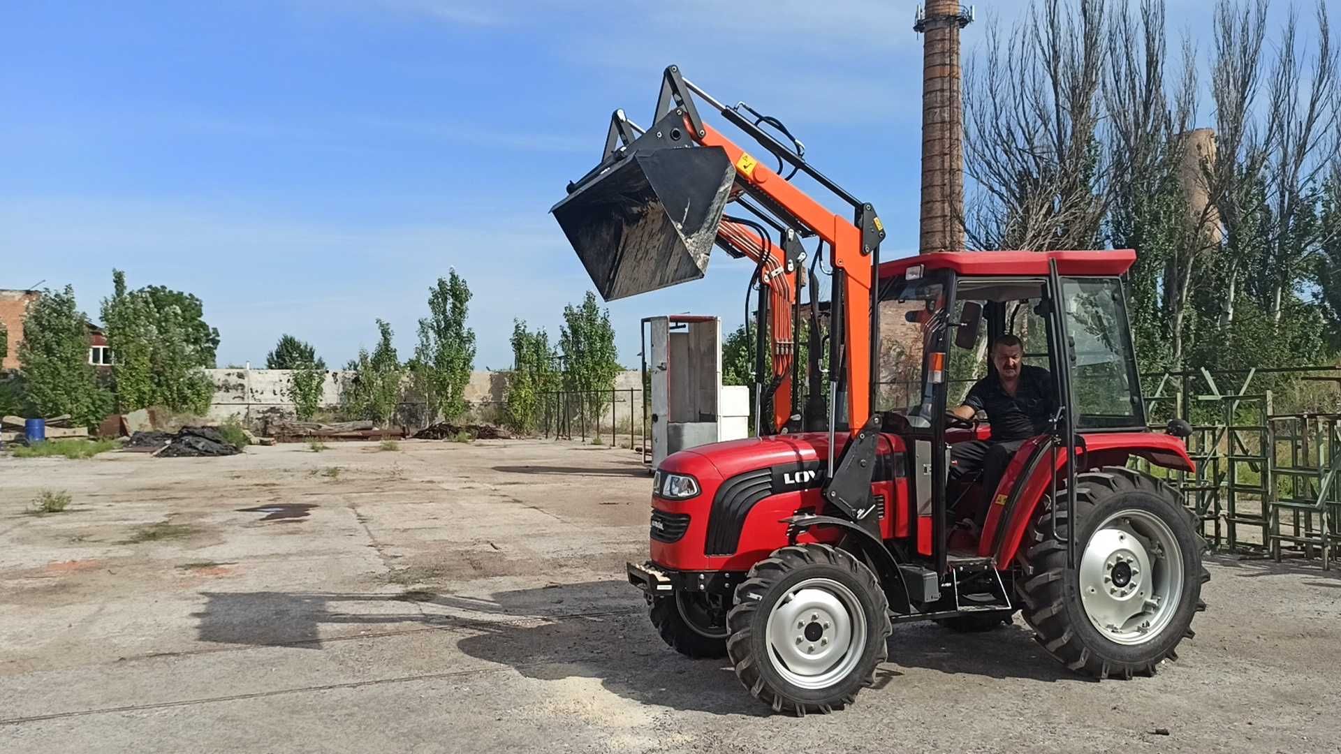 Навантажувач НТ-500J на міні трактори Lovol. Foton. Кentavr та інші.