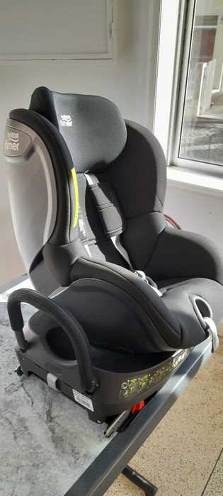 BRITAX RÖMER Cadeira infantil de 0 a 18 kg giratória, com Isofix