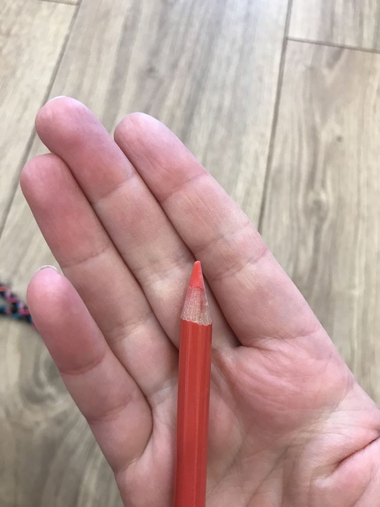 Олівець для губ карандаш для губ lacordi