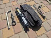 Домкрат, Гак , Ключ Volkswagen Golf 7 ,E Golf, original