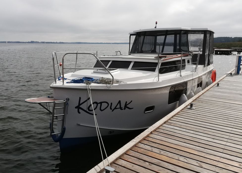 Czarter jachtu Houseboat Mazury Jacht Calipso 750 Solar Boiler