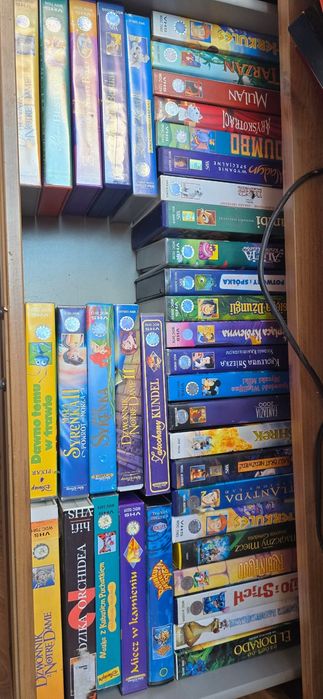 Kasety vhs z bajkami disney
