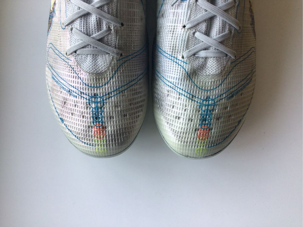 Бутси Nike Mercurial Superfly 8 42 р.