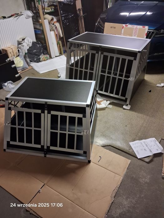 Klatka transportowa kenelowa.