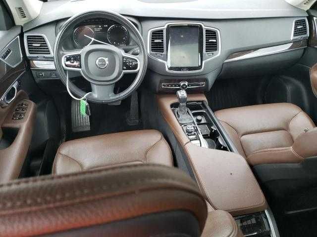 Volvo XC90 T6 Momentum