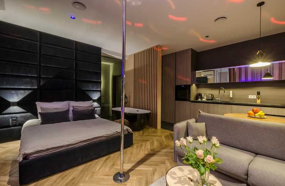 Prywatne Mieszkanie z Jacuzzi i Rurą do Tańca na wyłączność w centrum!