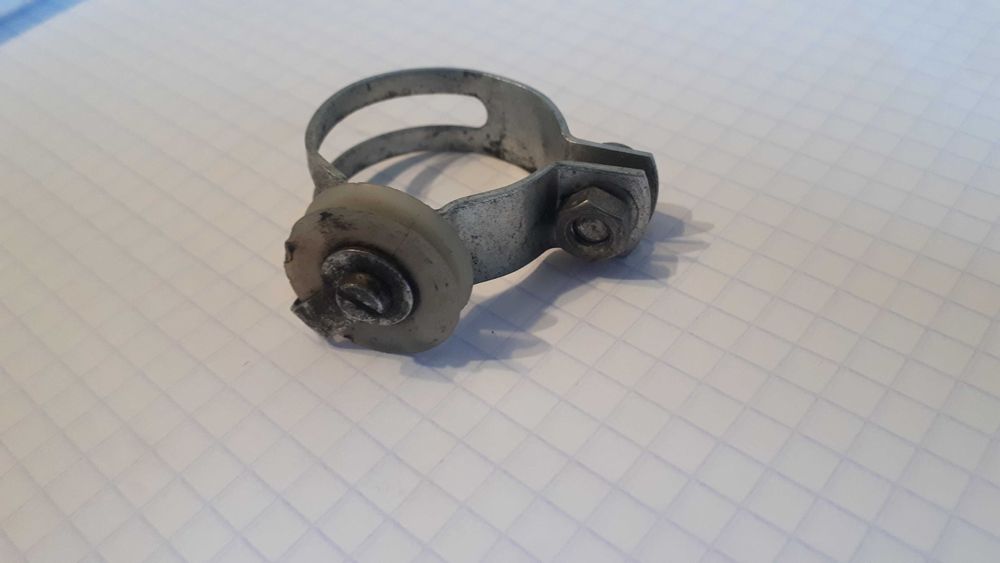 Obejma prowadzenie linki rolka uchwyt Sturmey romet rower