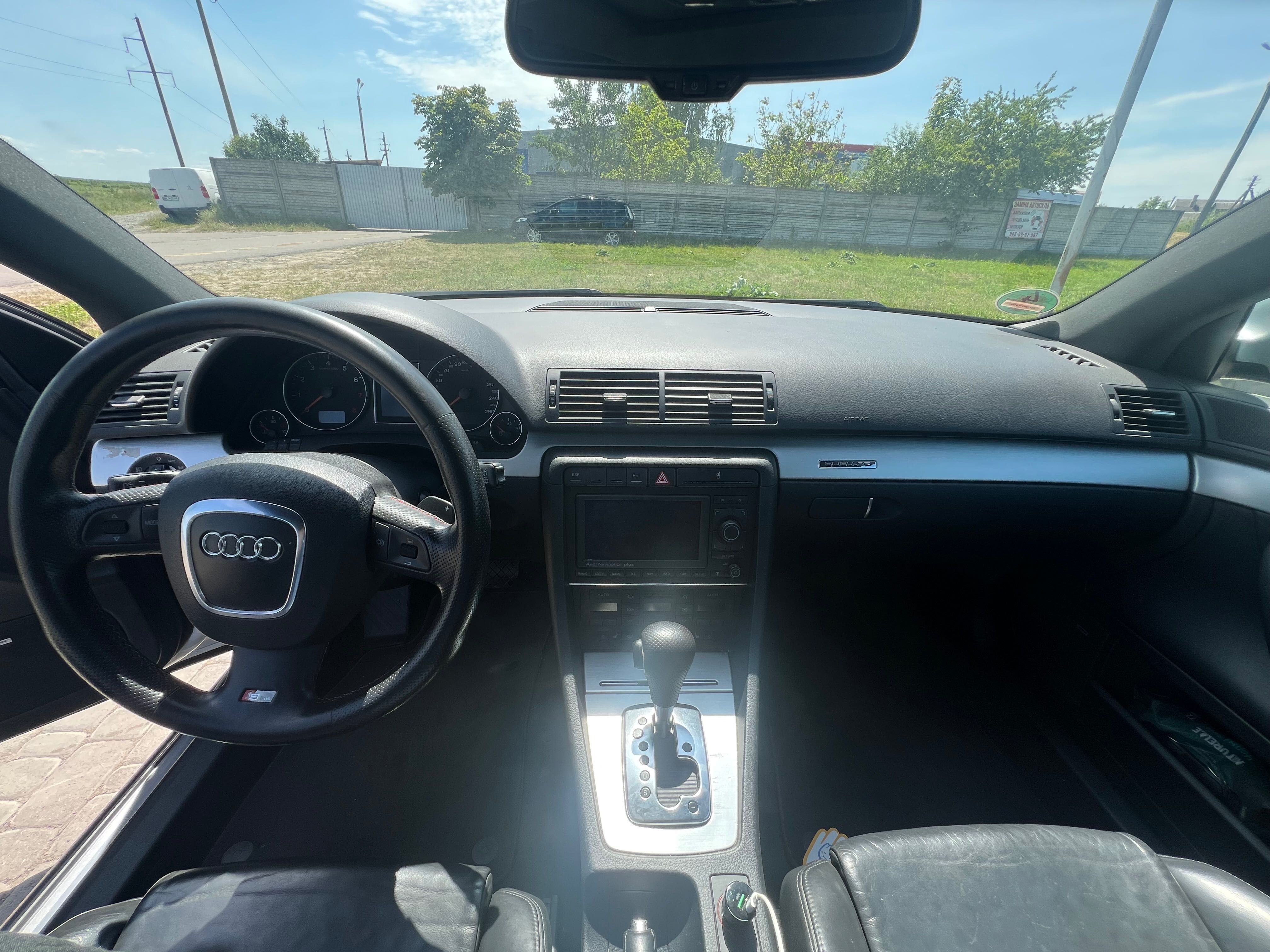 Audi a4 b7 v6-3.2fsi 2006р