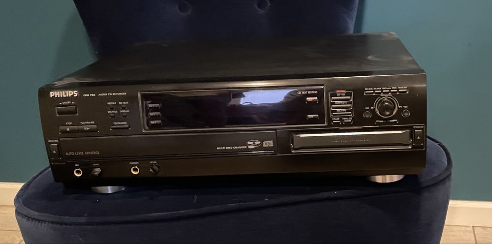 Gravador e leitor de cd