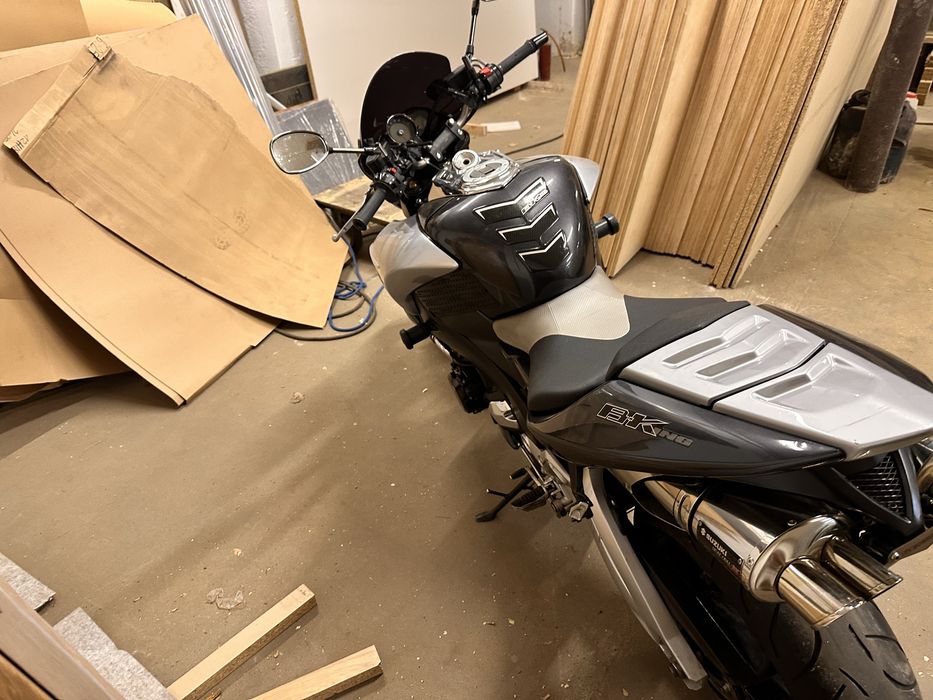 SUZUKI B- king gsx1300