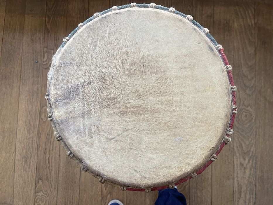 Djambe grande 36cm diametro pele e madeira
