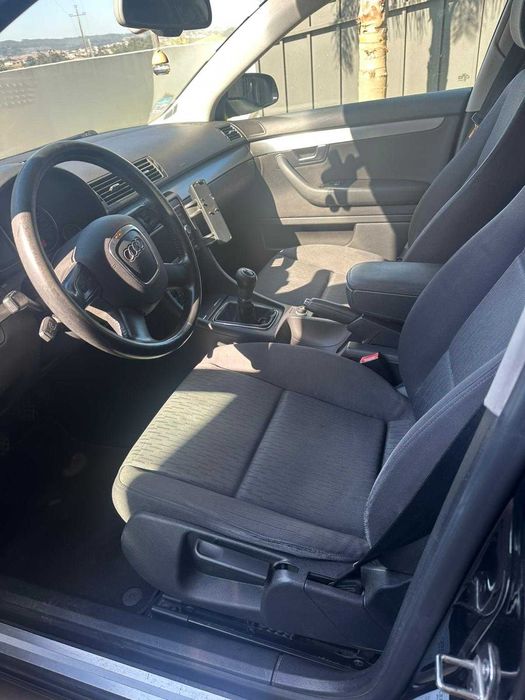 Audi A4 avant 1.9 b7