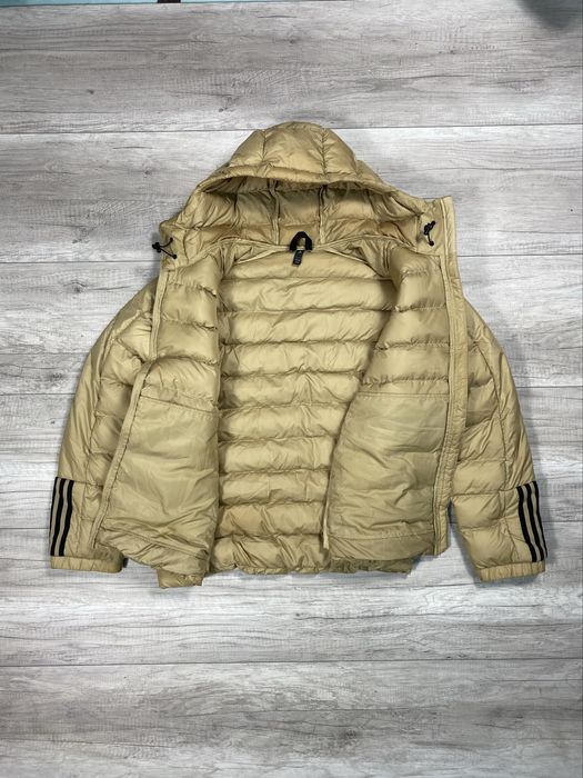 Adidas зимова куртка