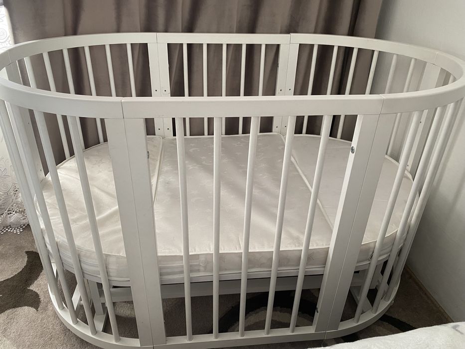 Продам дитяче ліжечко «Каприз»
