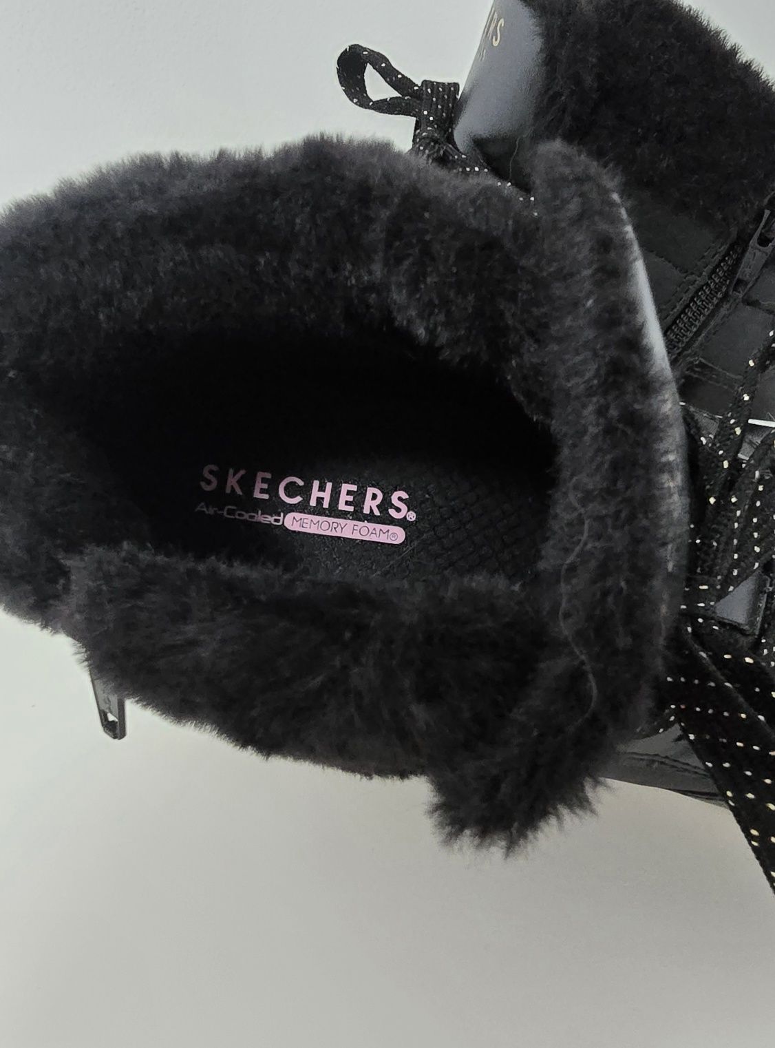 Skechers Loa Angeles novas tamanho 37