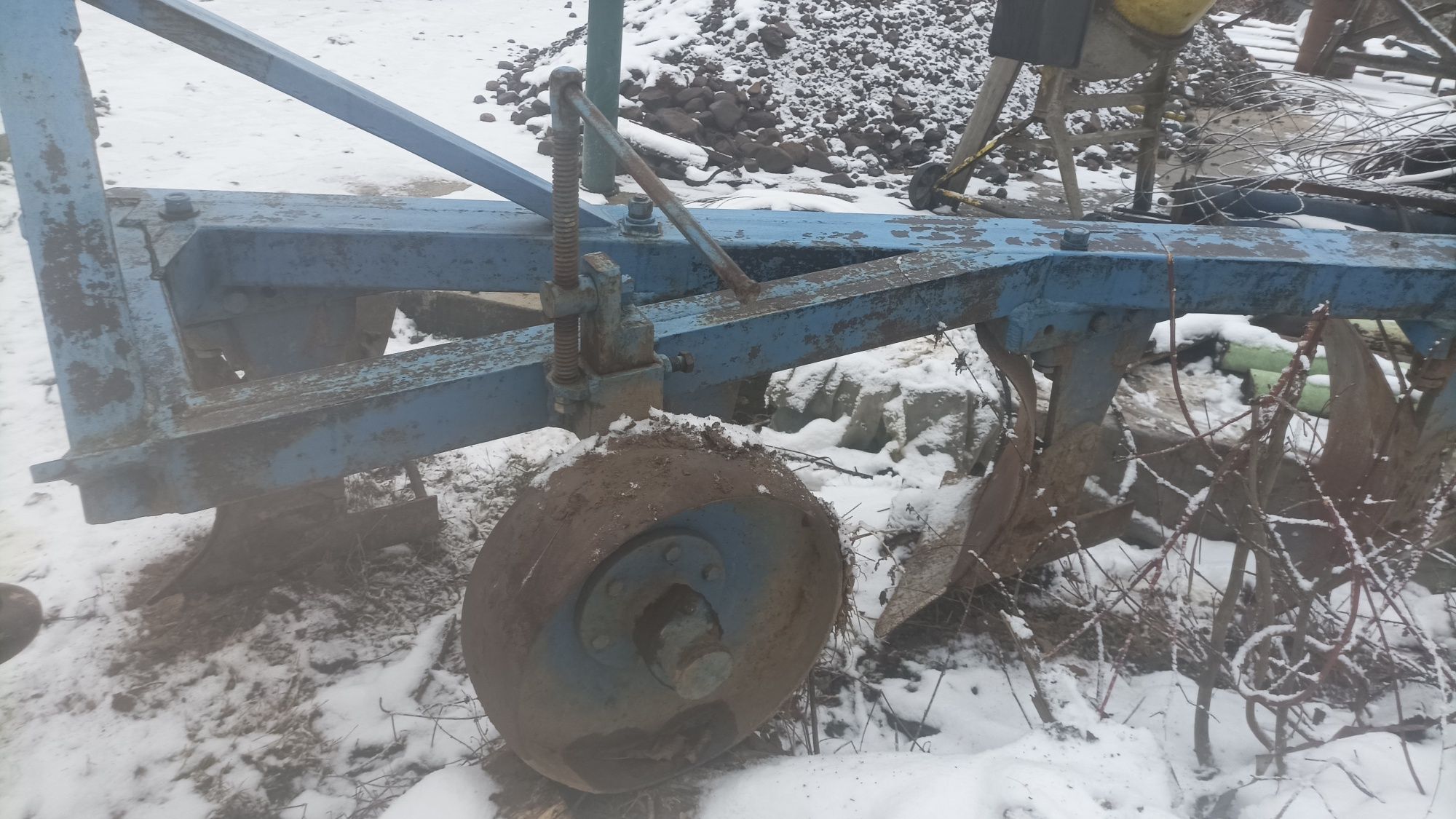 Плуг навісний саморобний