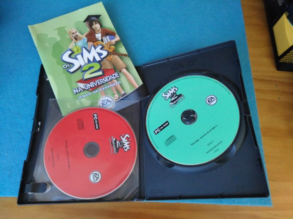 Os Sims 2 - Discos de expansões