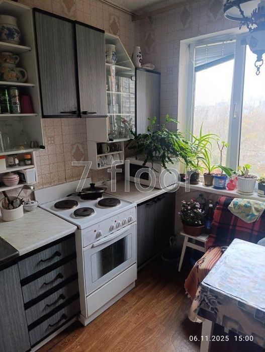 2 кімнатна квартира Почайна Троєщина пр-т Червоної Калини